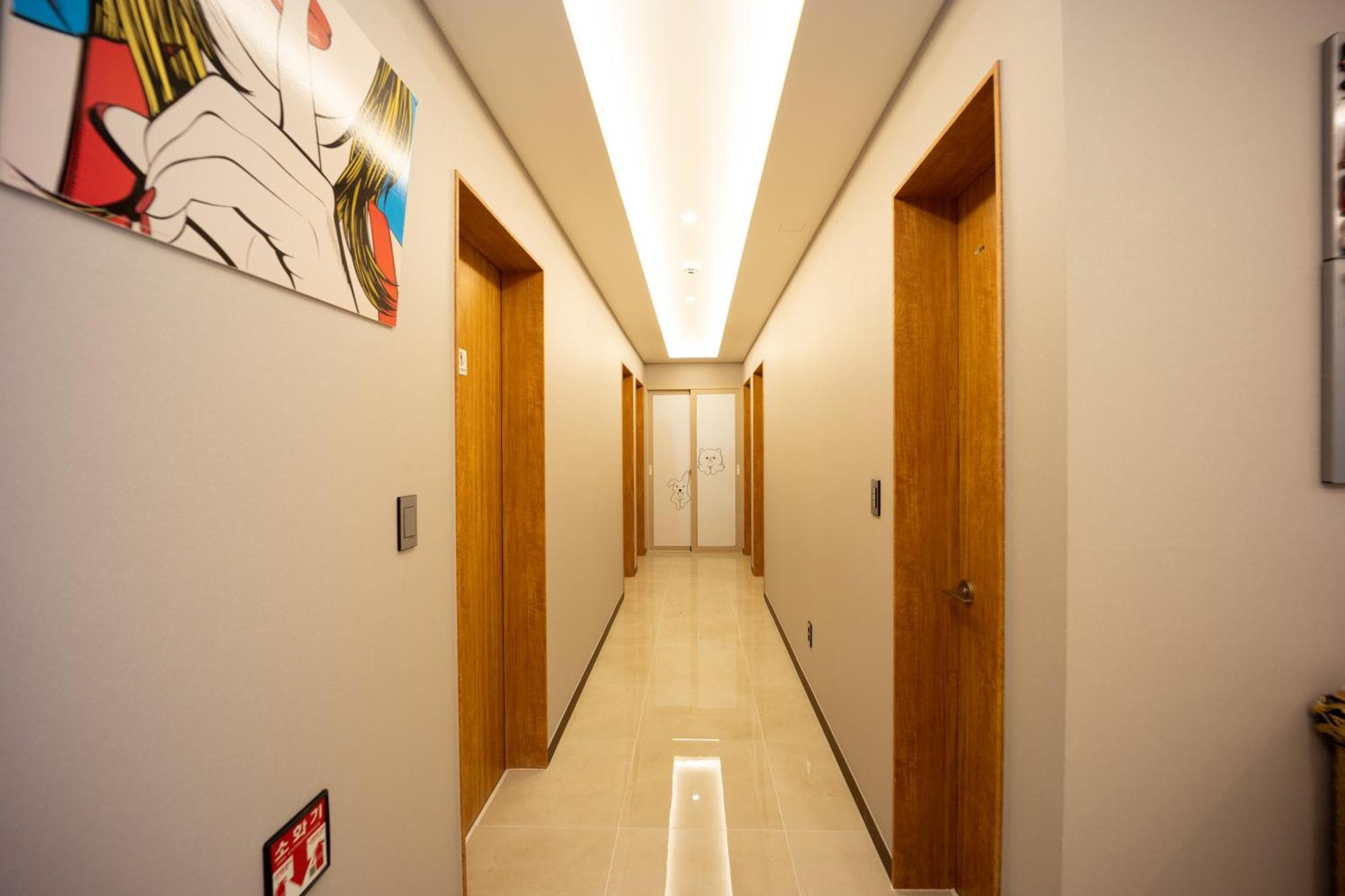 Incheon Airport Guest House King מראה חיצוני תמונה